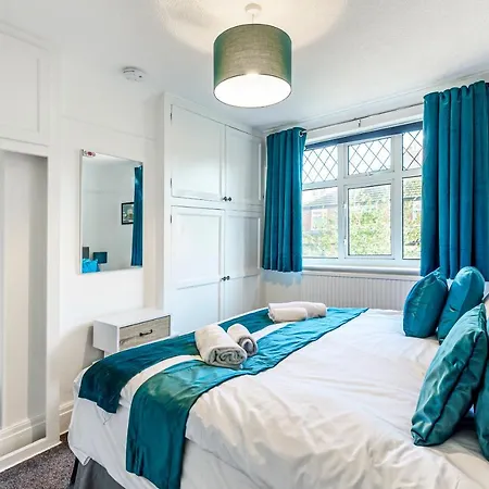 Сasa de vacaciones Bishy Road Hideaway Near Racecourse